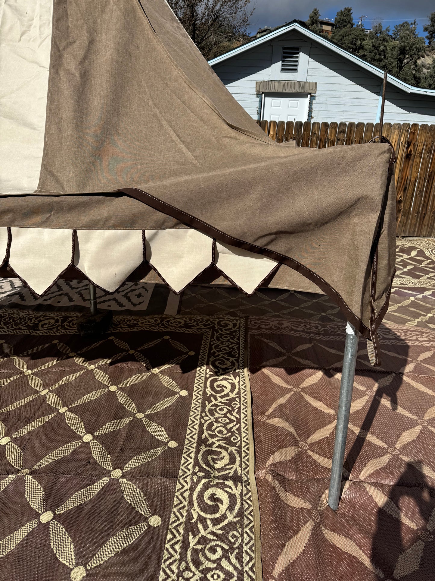 2026 new 10'x10' Oakenfoot tent system, center pole free, off the shelf