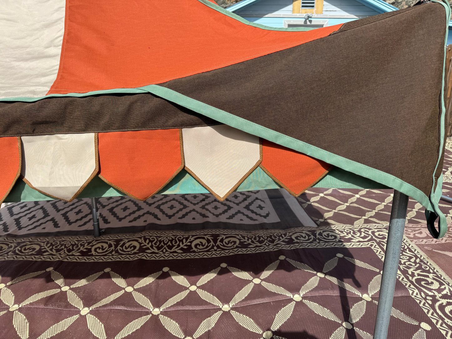 10-footer Oakenfoot tent system, center-pole-free, off the shelf