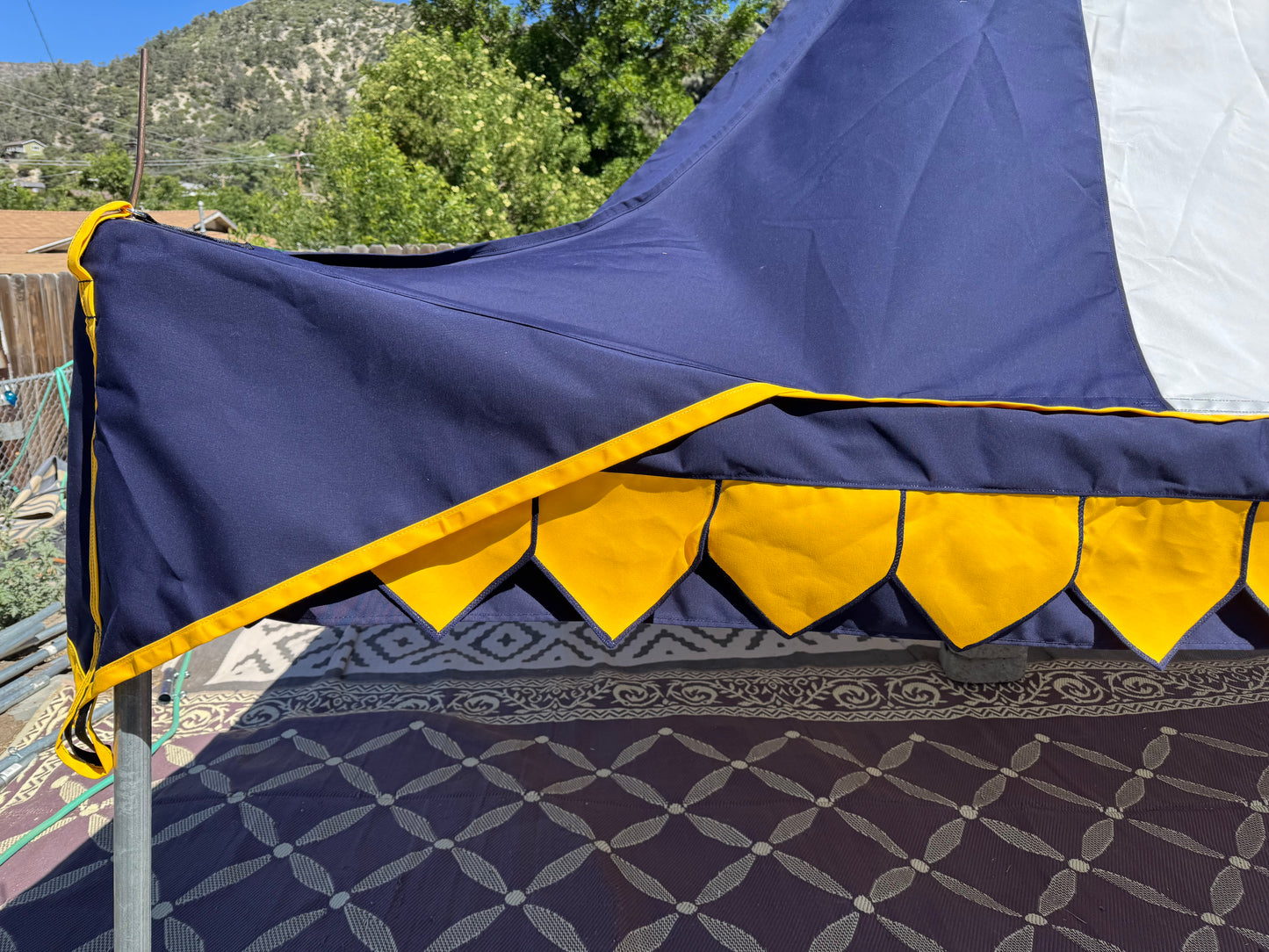 12-footer Faire Sails pattern Oakenfoot tent system, center pole free, off the shelf