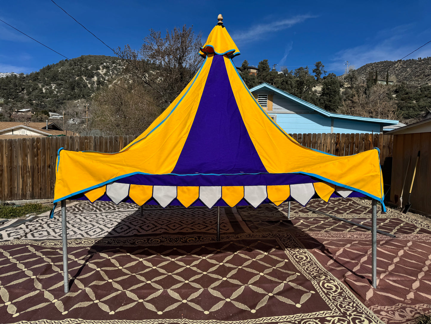 10-footer Oakenfoot Tent System, center-pole-free, off the shelf