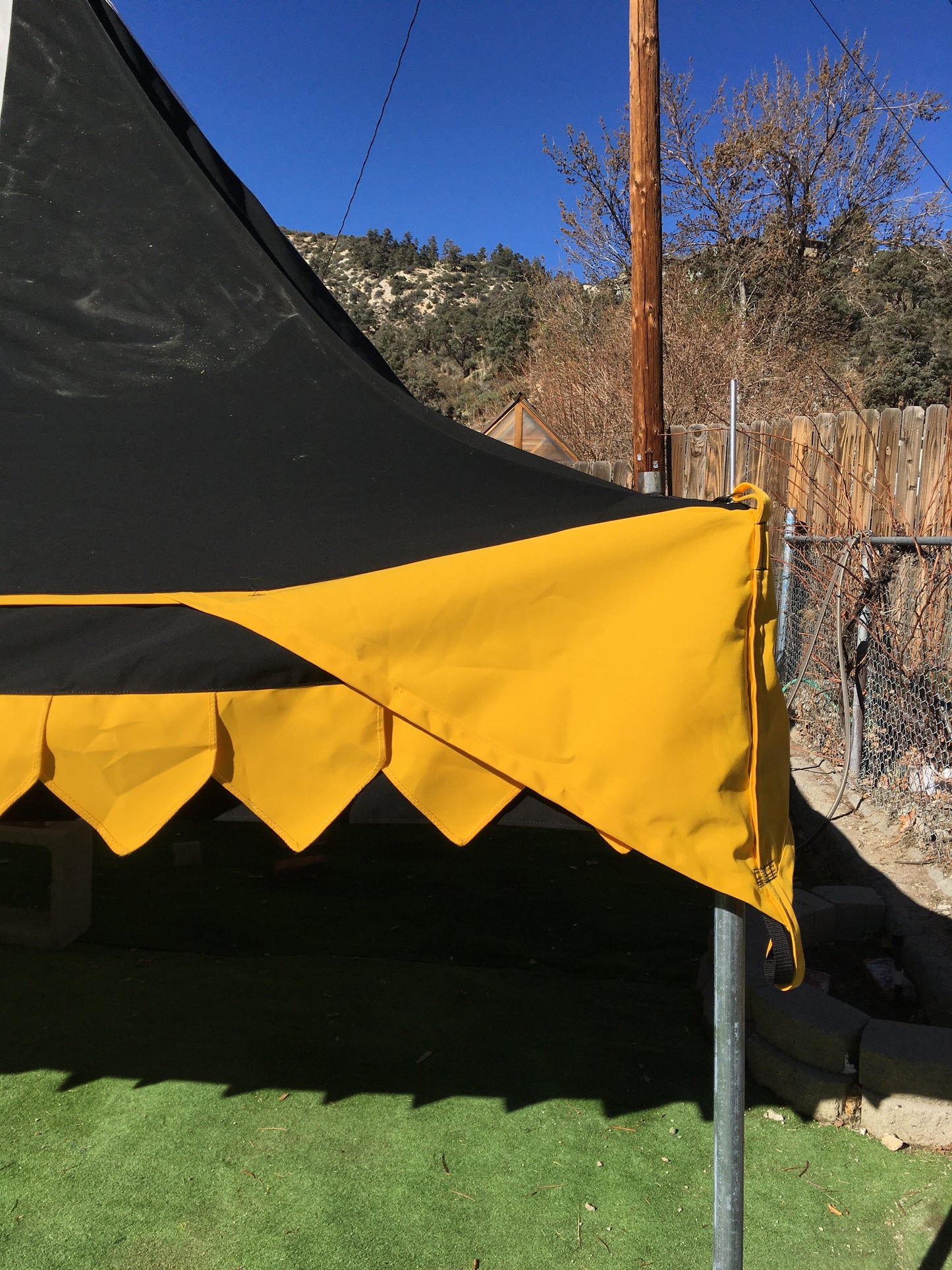 Oakenfoot SALE Roof top and set up 12-foot Off the Shelf tent system